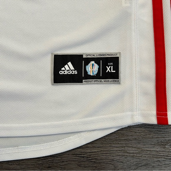 Team Canada World Cup of Hockey Jersey - Picture 8 of 10